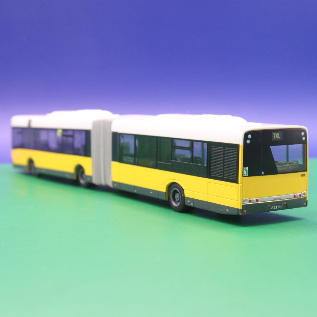 Solaris Urbino 18 - BVG Berlin - TXL Flughafen Tegel Airport - Modellbus Rietze 66844 (Erscheinungsjahr: 10/2011)