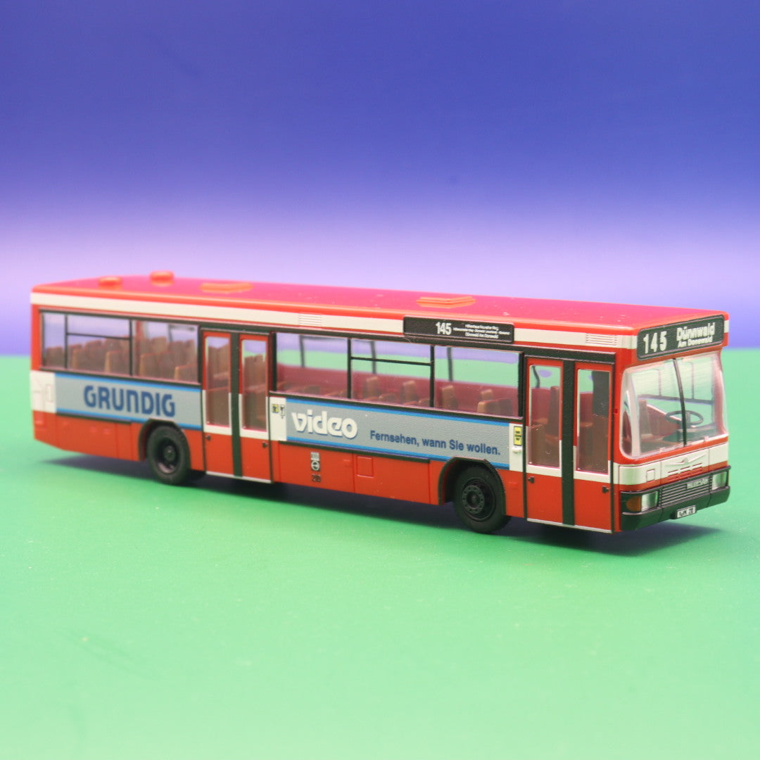 Neoplan N416 - KVB Köln - Grundig Video - Modellbus Rietze 71714