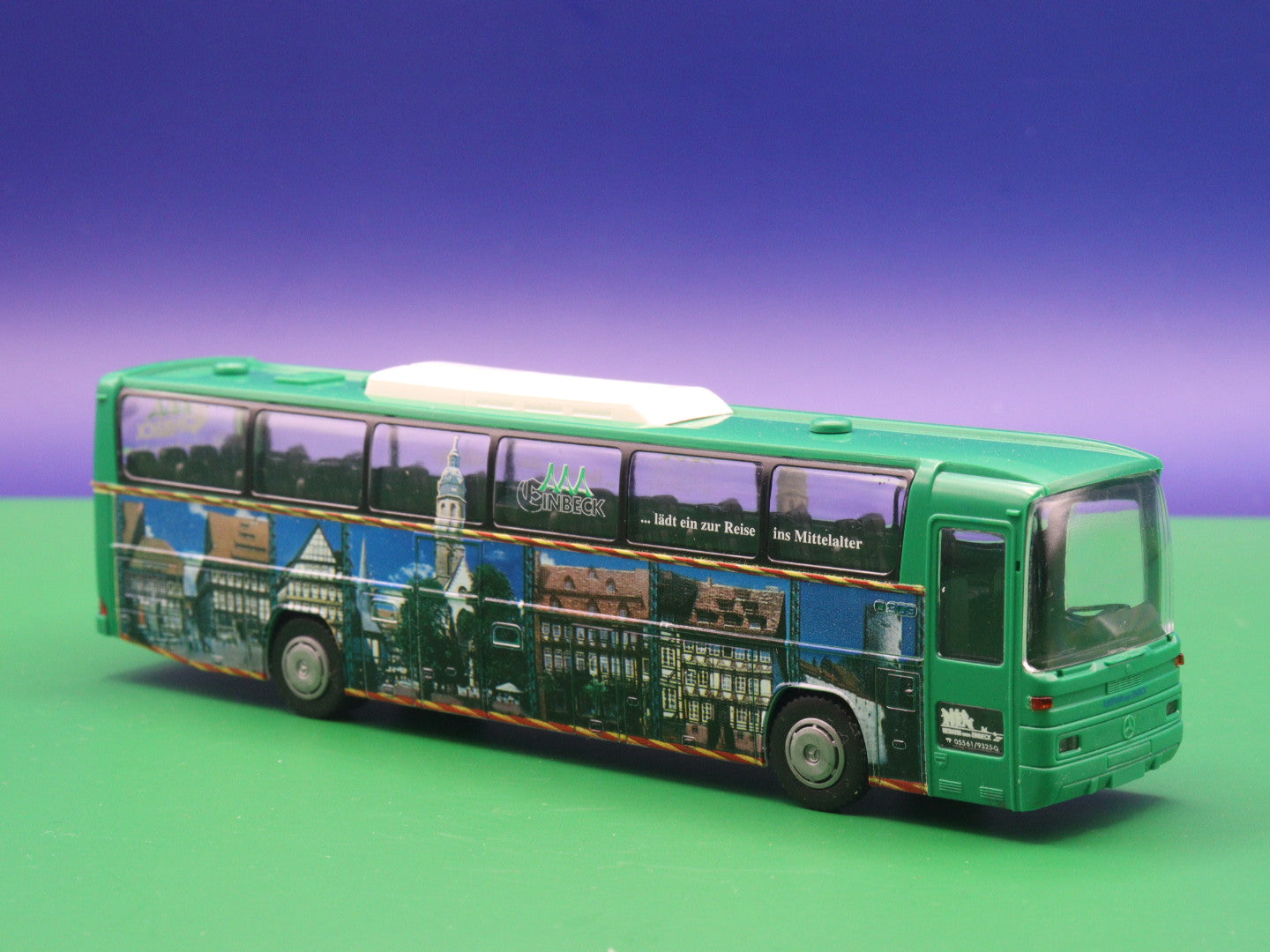 Mercedes Benz O 303 15 - Ilmebahn Stadt Einbeck - Reise ins Mittelalter - Modellbus Rietze Reisebus