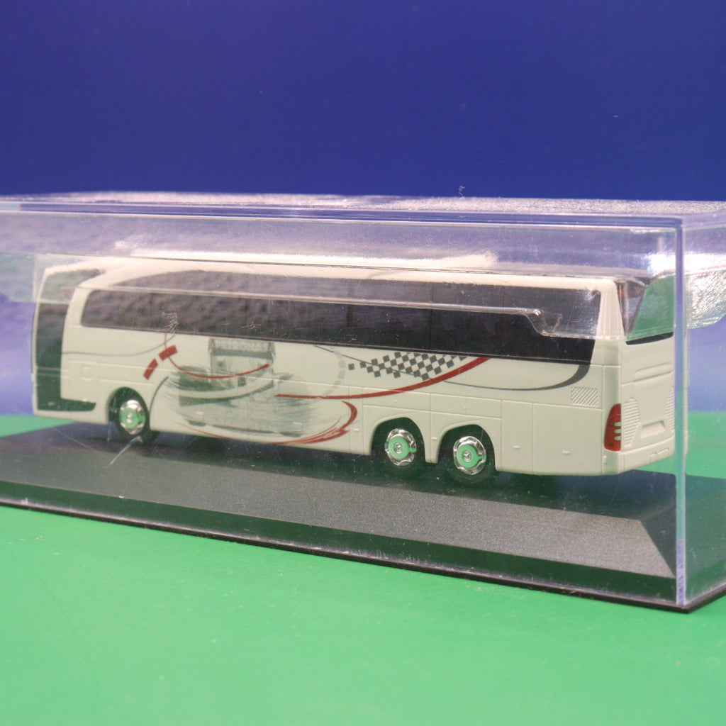 Mercedes Benz Travego - Petronas - mit Vitrine - Modellbus Rietze