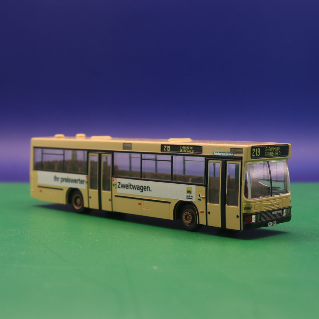 Neoplan N 416 SL - Ihr preiswerter Zweitwagen - BVG Berlin - Modellbus Rietze