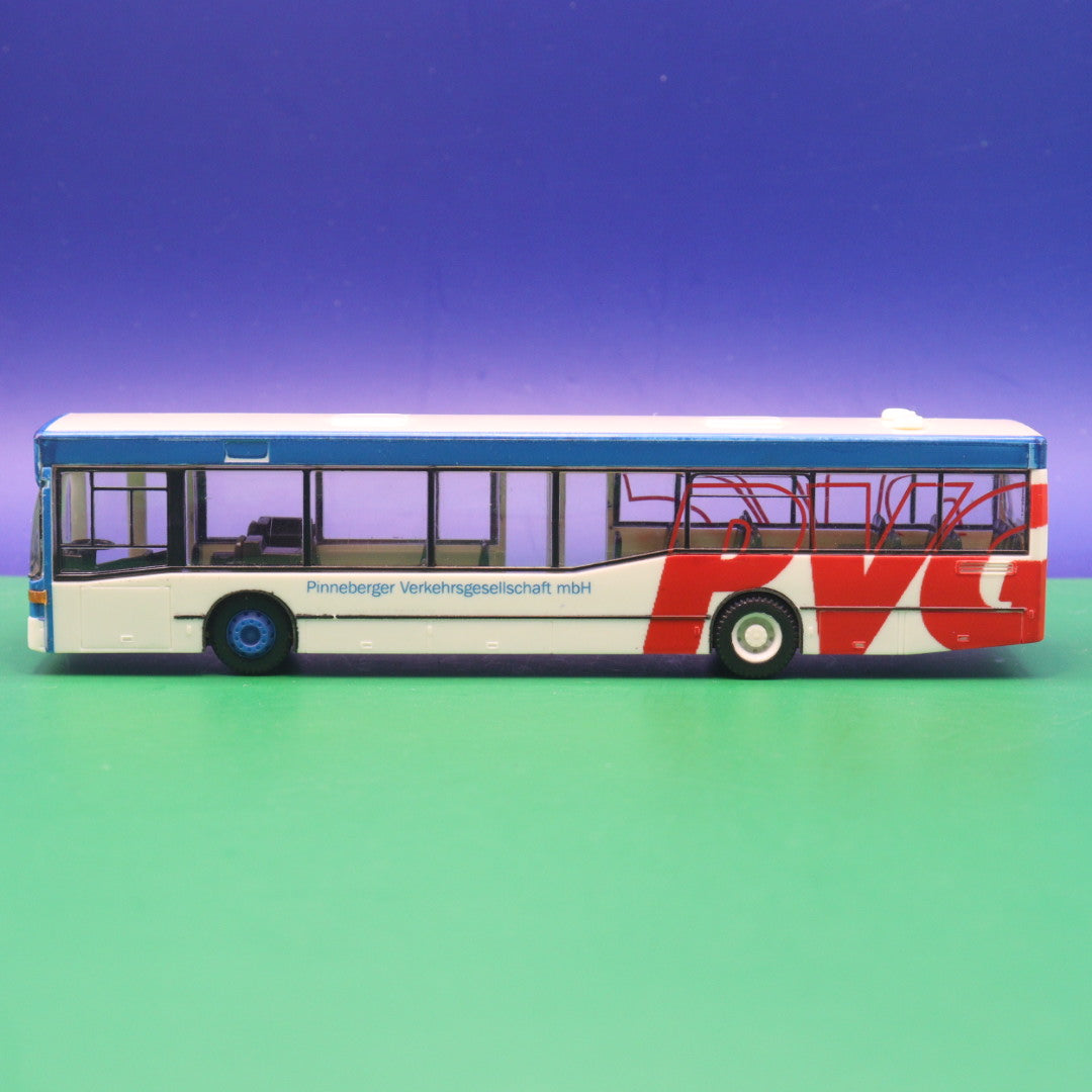 Mercedes Benz O 405 - PVG Pinneberger Verkehrsgesellschaft - Gebraucht, Ohne OVP - Modellbus Kempel