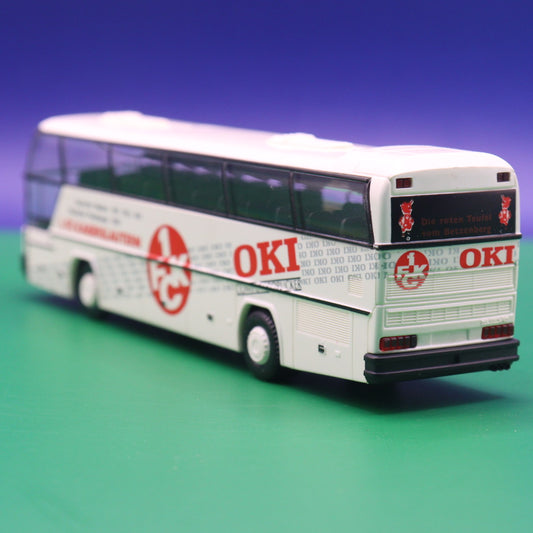 Neoplan Cityliner - 1 FC Kaiserslautern - Ohne Zurüstteile - Modellbus Rietze