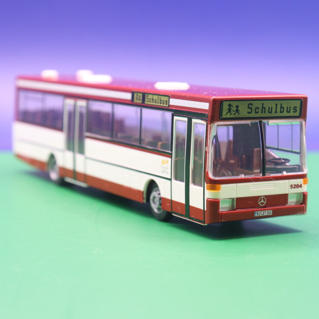 Mercedes Benz O405 - Tücks Reisen - Stadtwerke Duisburg - Schulbus - Modellbus Rietze 71807