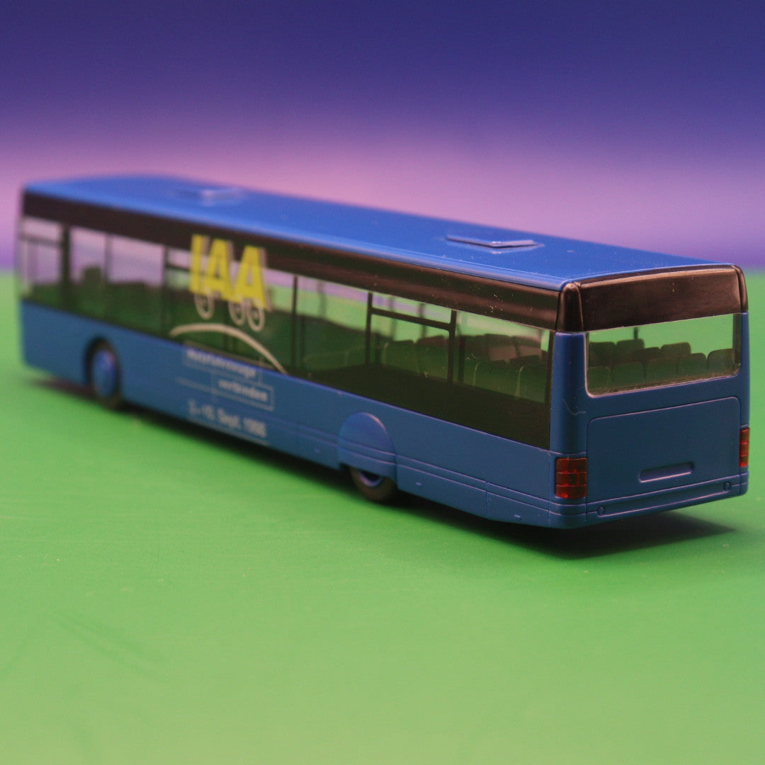 Neoplan Centroliner - IAA 1998 - Ohne Zurüstteile - Modellbus Rietze