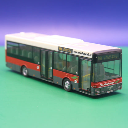 MAN - Dr Richard - Ohne OVP und Zurüstteile - Modellbus VK Modelle