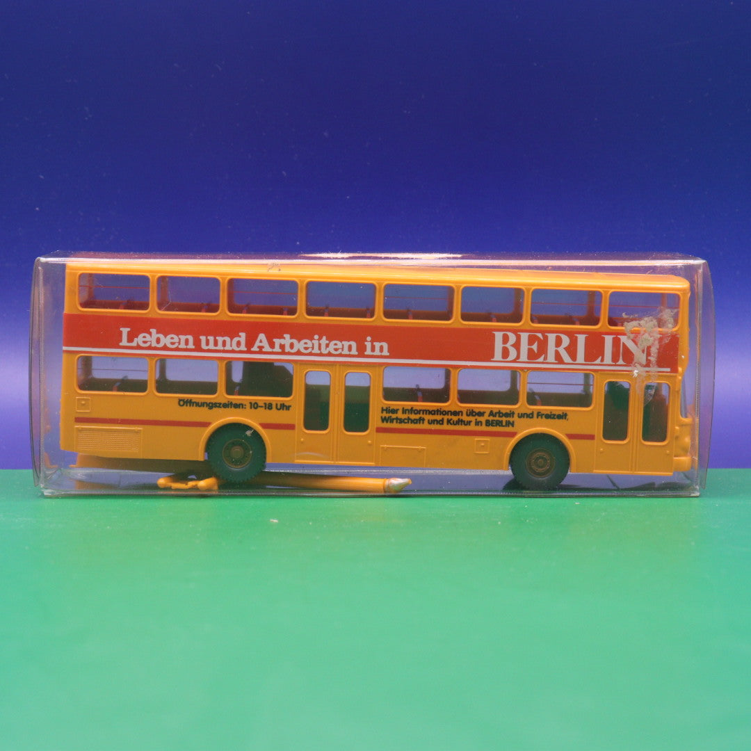MAN Doppelstockbus - Leben und Arbeiten in Berlin - Modellbus Wiking