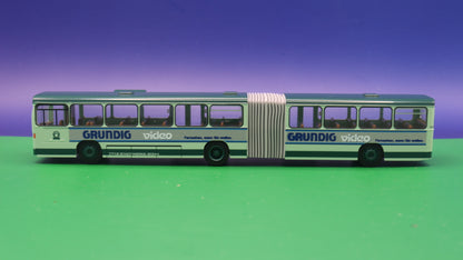 MAN SG 220 - SWB Stadtwerke Bonn - Grundig Video - Modellbus Rietze 75107