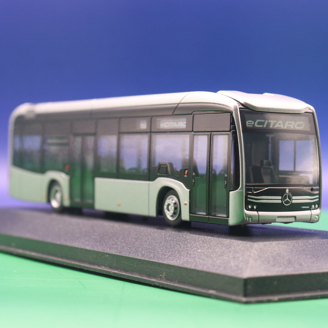 Mercedes Benz eCitaro Daimler Modellbus - Vorführdesign - Platinum Silber Metallic - Modellbus Rietze 76805