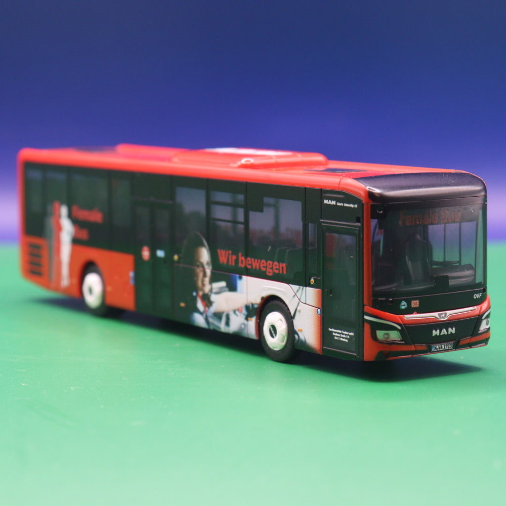 MAN Lions Intercity LE - Female Bus - Wir bewegen - Modellbus Rietze