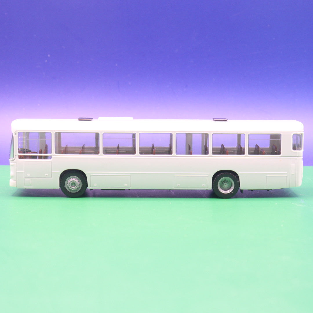 MAN - weiß - Modellbus Herpa