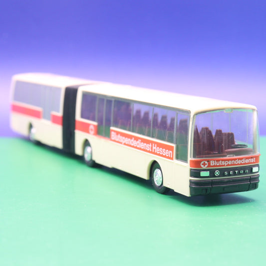 Setra Gelenkbus - Blutspendedienst Hessen - Modellbus Herpa