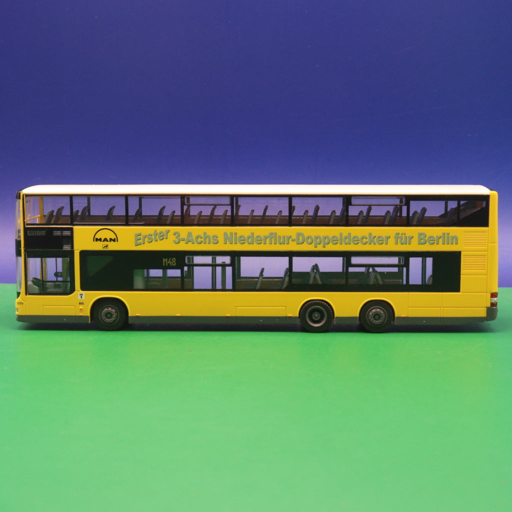 MAN Lions City DL 07 - BVG Berlin - Erster 3 Achs Niederflur Doppeldecker - Linie M48 S+U Bahnhof Alexanderplatz - Modellbus Rietze 67316