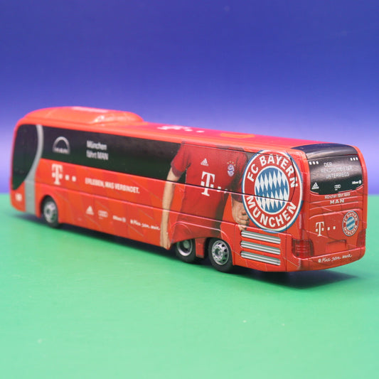 MAN Lions Coach Supreme L - FC Bayern München - Ohne Spiegel - Modellbus Rietze