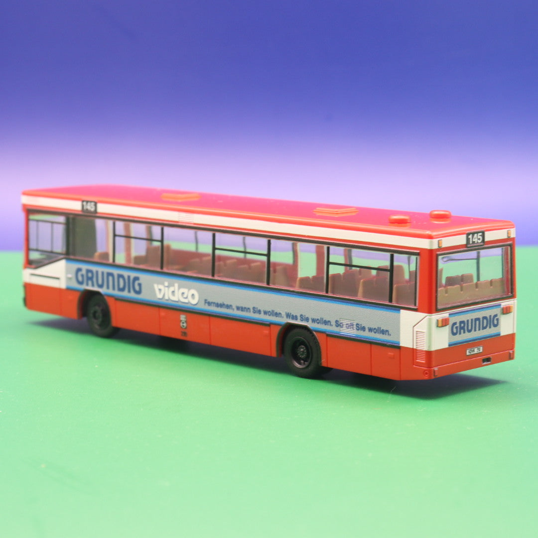 Neoplan N416 - KVB Köln - Grundig Video - Modellbus Rietze 71714