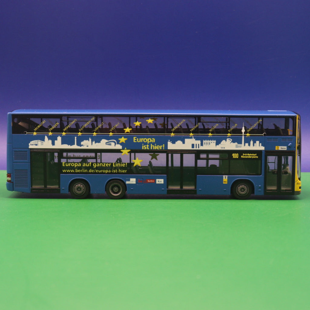 MAN DL07 - BVG Berlin - Europa ist hier - Linie 100 S+U-Bahnhof Alexanderplatz - Modellbus Rietze 67742