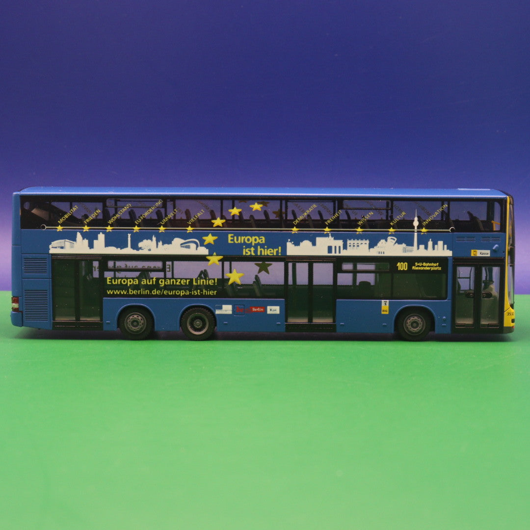 MAN DL07 - BVG Berlin - Europa ist hier - Linie 100 S+U-Bahnhof Alexanderplatz - Modellbus Rietze 67742