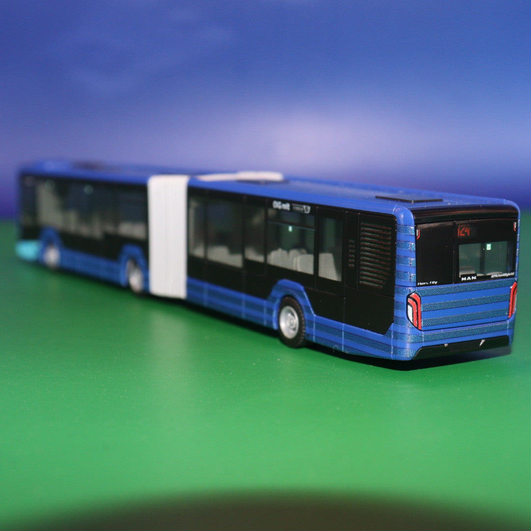 MAN New Lions City 18 - OVG Oberhavel - Linie 824 Henningsdorf - Modellbus Rietze 75823
