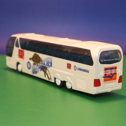 Neoplan Starliner N 516 3 - 1860 München - Löwenbräu FTI Touristik - Ohne OVP und Zurüstteile - Modellbus Rietze