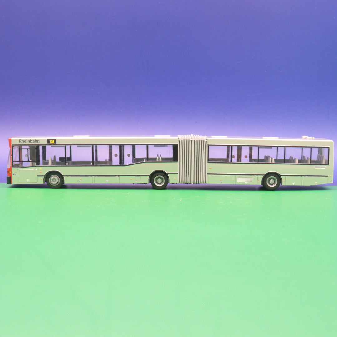 Mercedes Benz O405 GN2 - Rheinbahn Düsseldorf - Linie 738 Mettmann Jubiläumsplatz - Modellbus Rietze 76419 - Auslieferung: 09/2019