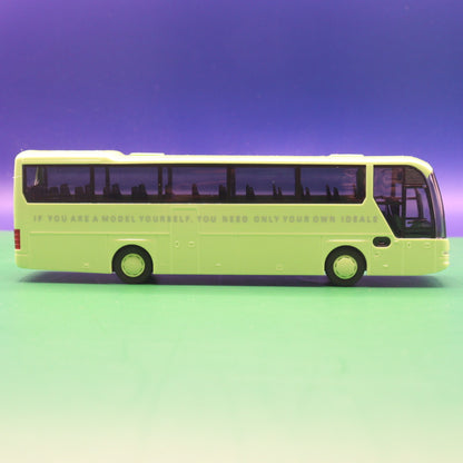 Neoplan Euroliner N 3316 SHD - Wer selbst vorbild ist, braucht eigene Ideale - Modellbus Rietze