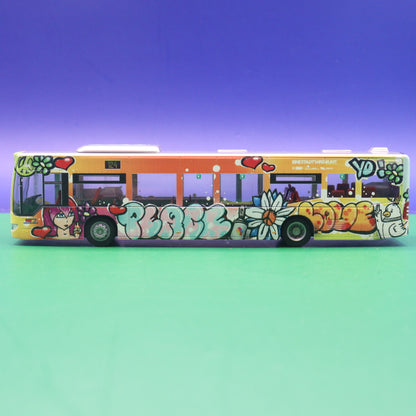 Mercedes Benz O530 Citaro Facelift - VHH Verkehrsbetriebe Hamburg Holstein - Graffiti Paintbus - Linie 124 Bf Bergedorf - Modellbus Rietze
