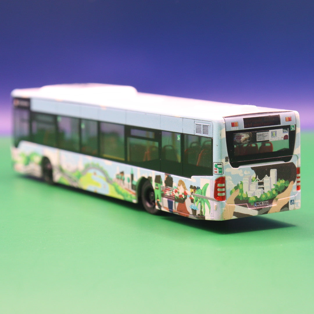 Mercedes Benz O530 Citaro Facelift - Hochbahn Hamburg - Paintbus 2022 (Fahrtende Bitte nicht einsteigen) Modellbus Rietze 69921-2 (OHNE OVP / Zurüstteile)