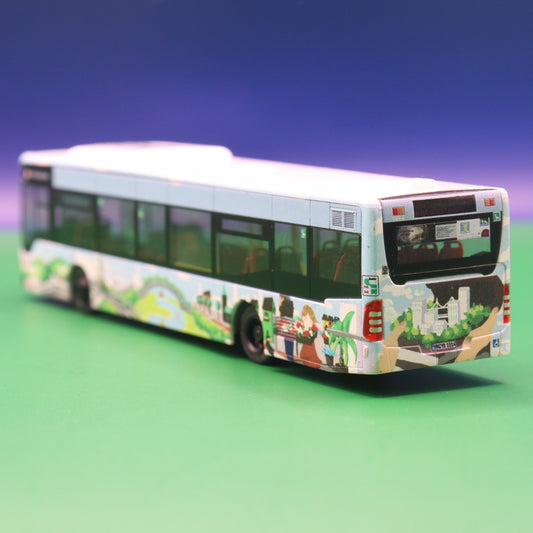 Mercedes Benz O530 Citaro Facelift - Hochbahn Hamburg - Paintbus 2022 (Fahrtende Bitte nicht einsteigen) Modellbus Rietze 69921-2 (OHNE OVP / Zurüstteile)