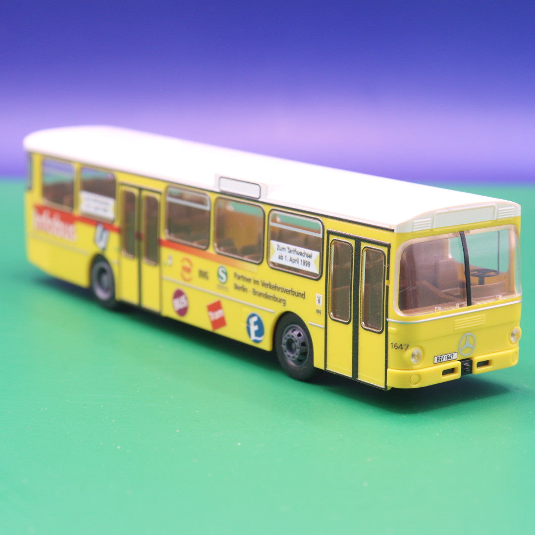 Mercedes Benz O305 - BVG Berlin - Infobus - Modellbus Rietze 74307