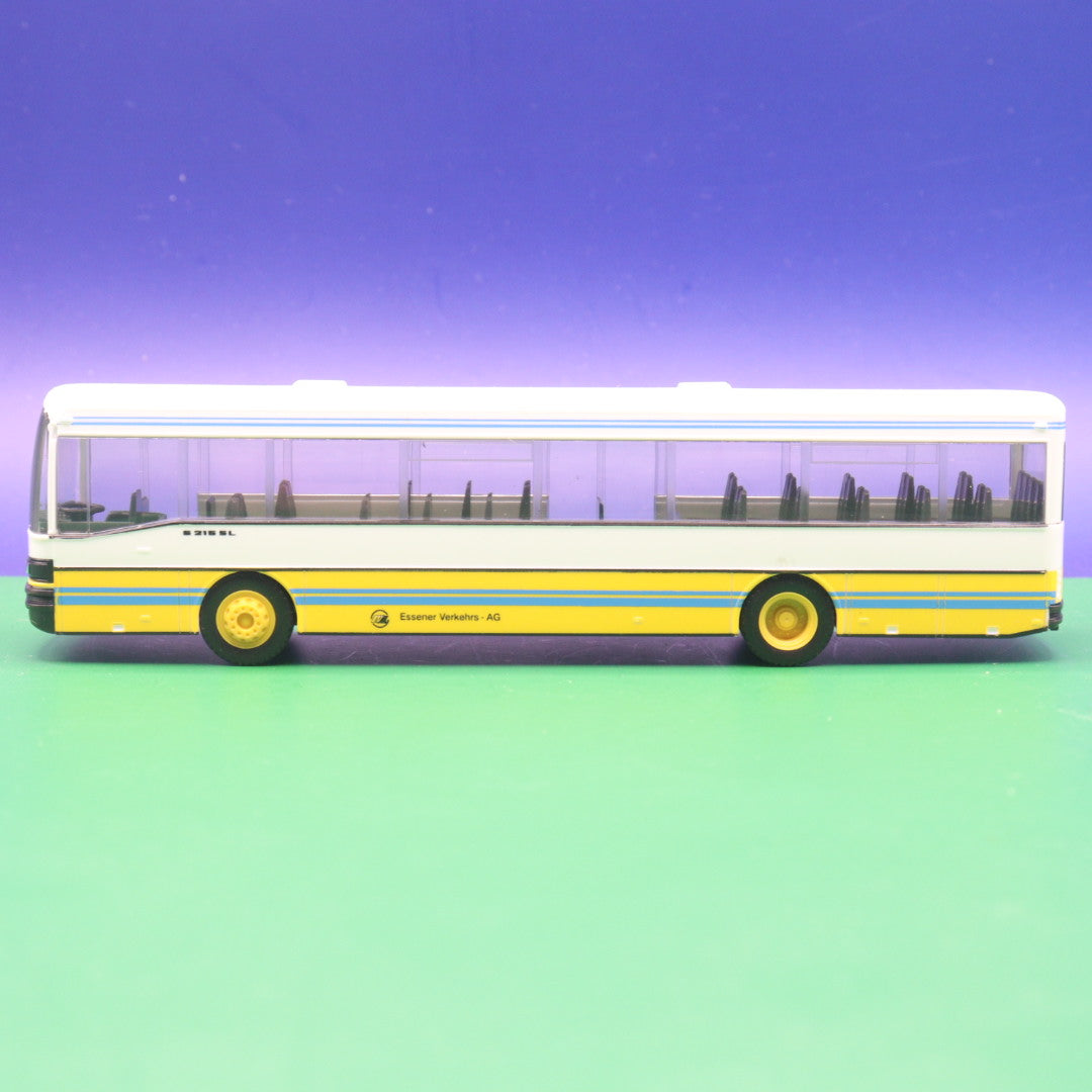 Setra S215 SL - Essener Verkehrs AG - Modellbus Herpa