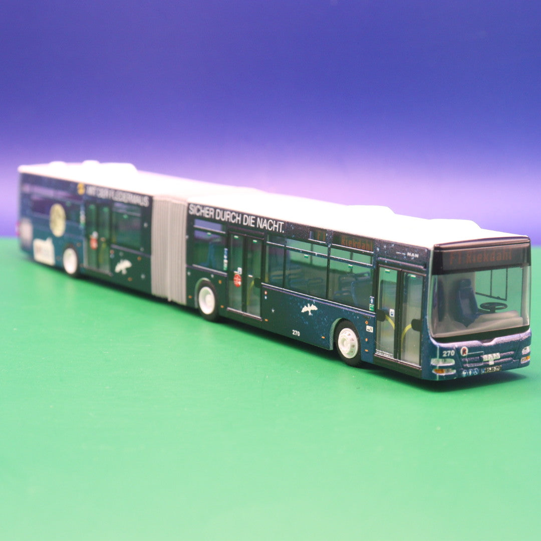 MAN Lions City G A23 NG323 - RSAG Rostock - Mit der Fledermaus sicher durch die Nacht - Linie F1 Riekdahl - Modellbus Rietze Gebrauchtmodell - 170 von 300 Stück