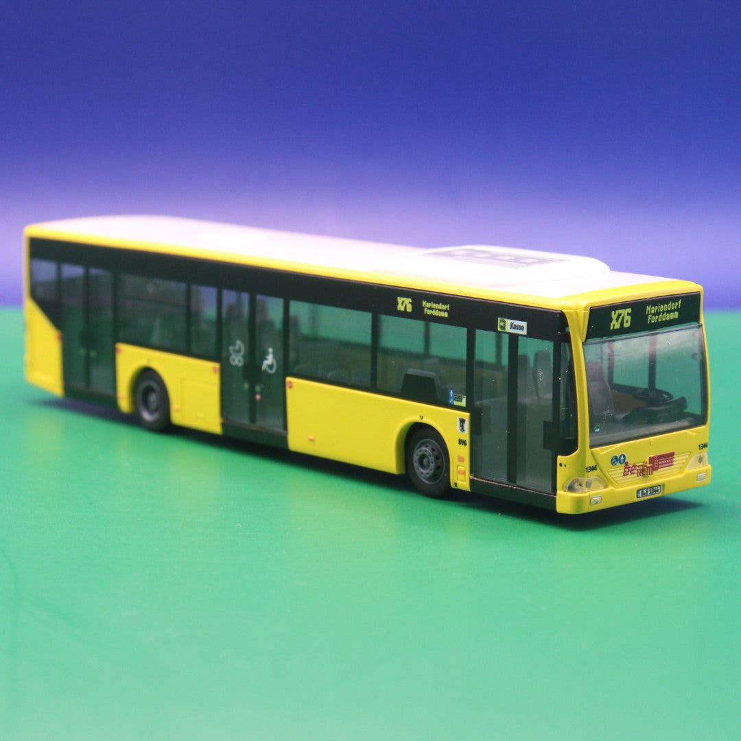 Mercedes Benz O530 Citaro - BVG Berlin - Linie X76 Mariendorf Forddamm - Modellbus Rietze