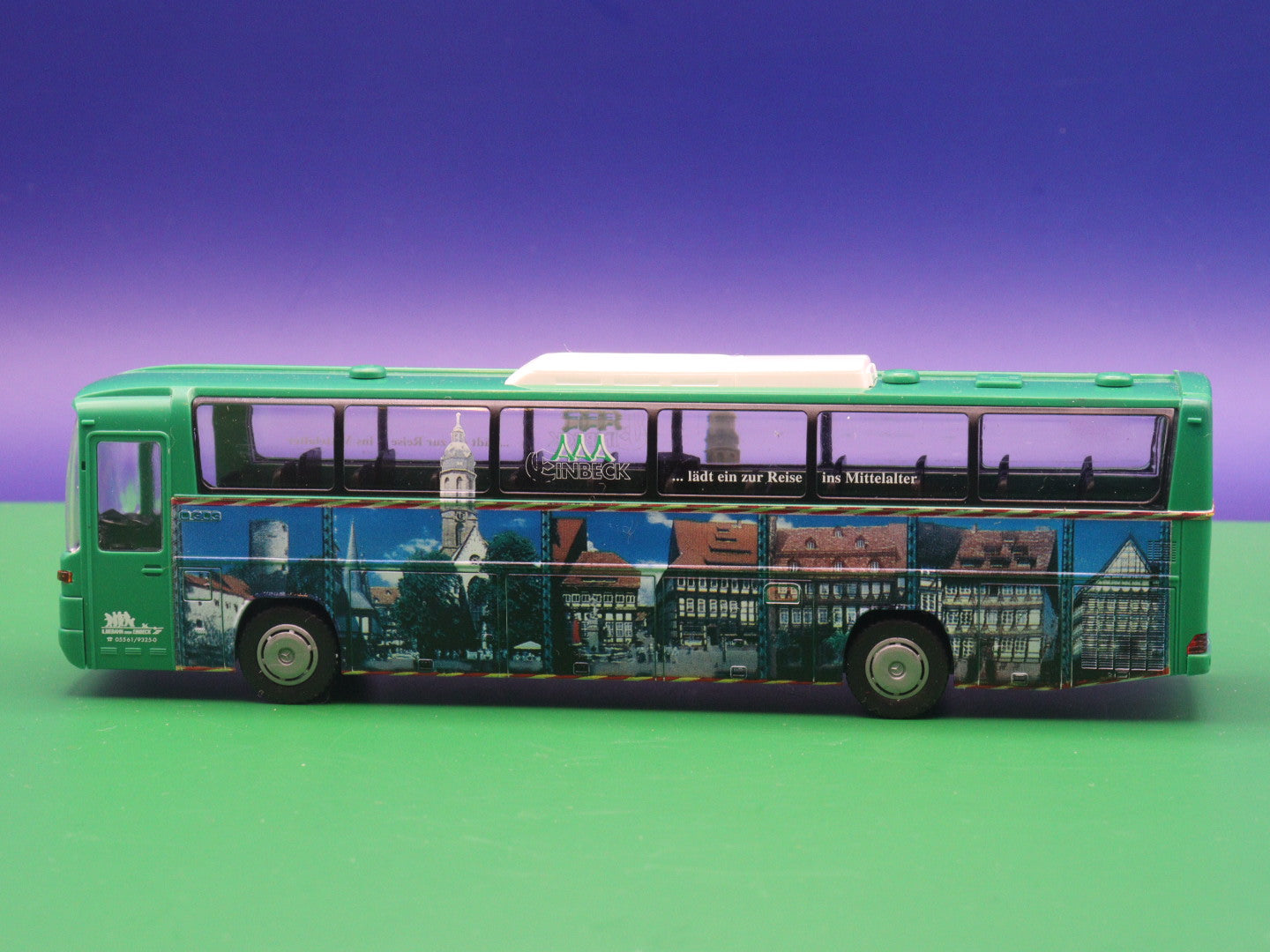 Mercedes Benz O 303 15 - Ilmebahn Stadt Einbeck - Reise ins Mittelalter - Modellbus Rietze Reisebus