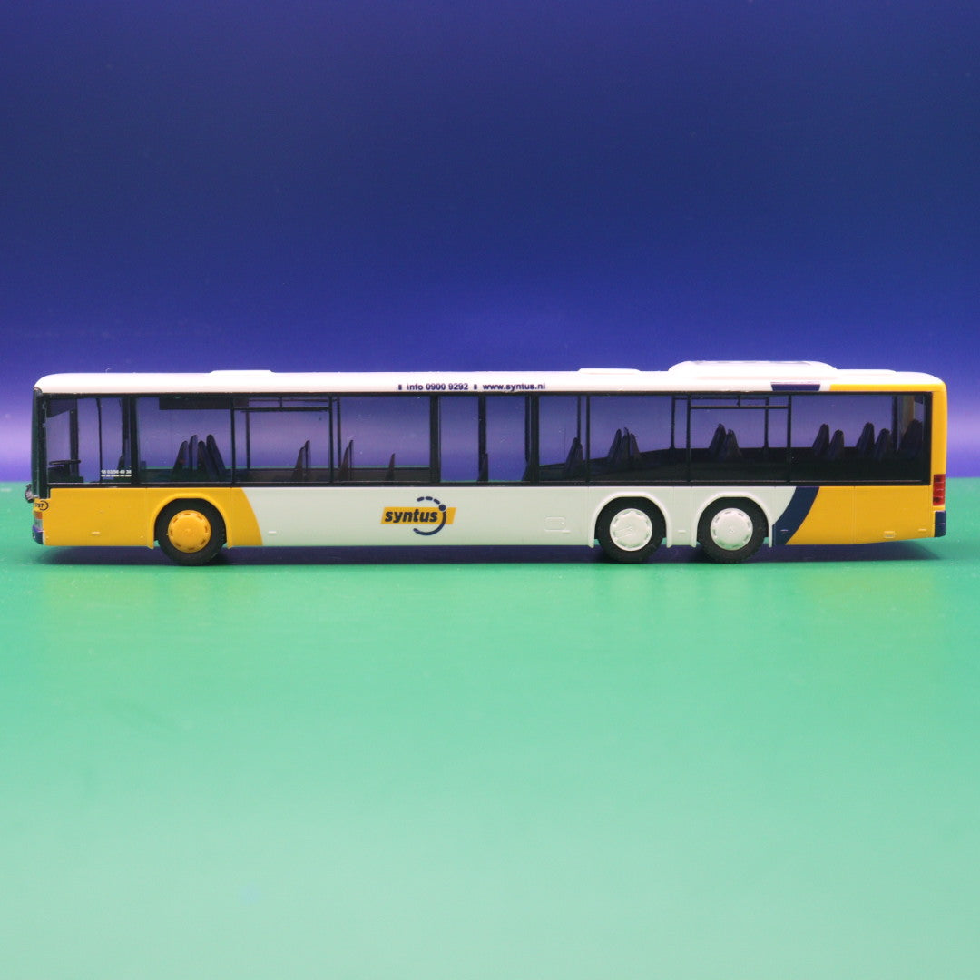 Setra S 319 NF - Syntus - (NL) Niederlande - Modellbus Rietze 62444 - Gebraucht (SPIEGEL ANGEKLEBT)