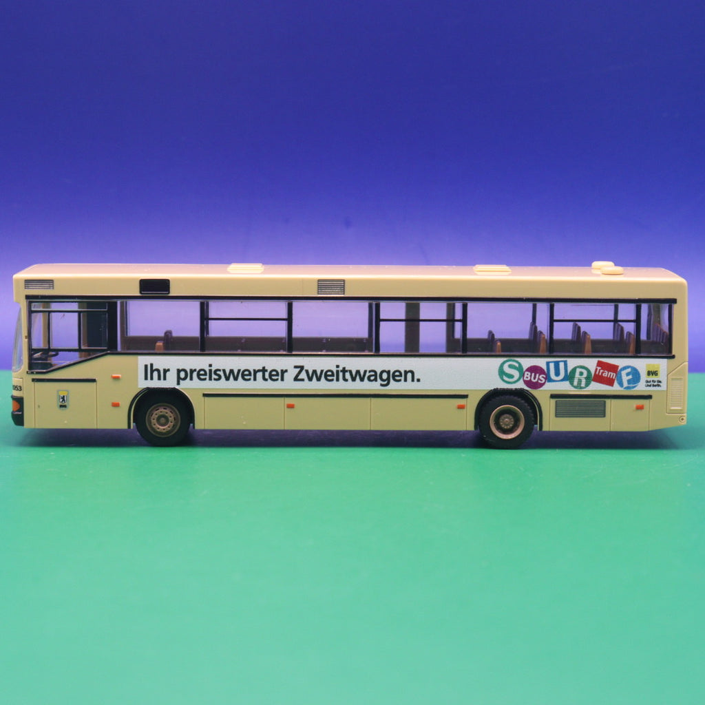 Neoplan N 416 SL - BVG Berlin - Ihr preiswerter Zweitwagen - Linie 186 Lichterfelde Celsiusstr - Modellbus Rietze