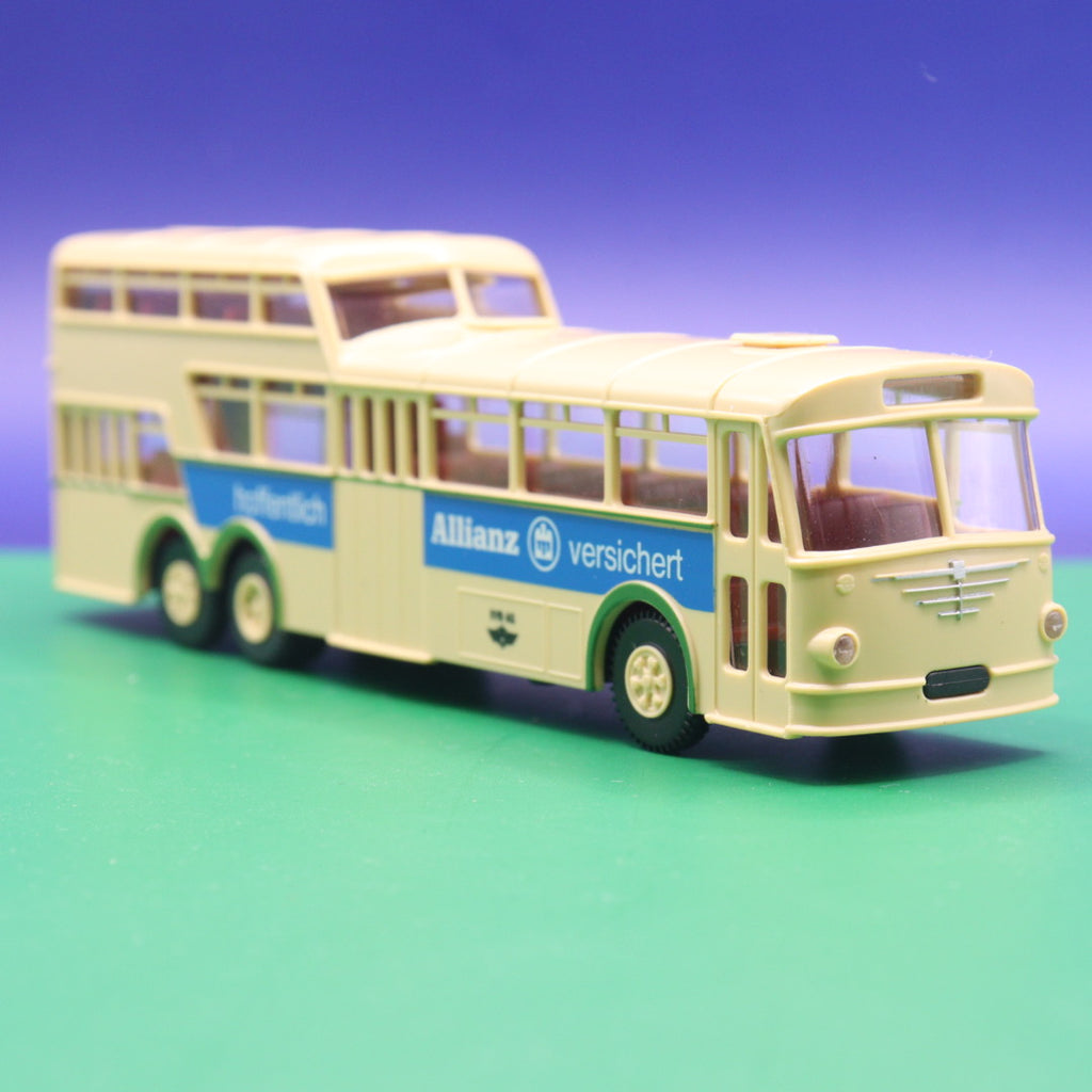 Büssing - KVB AG Köln - Allianz Versicherungen - Modellbus Brekina
