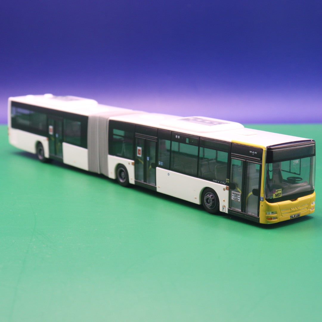 MAN Lions City G - BVG Berlin - Linie M37 - Modellbus Rietze