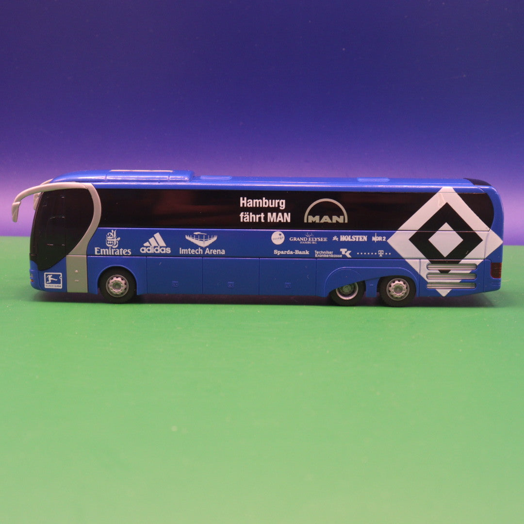 MAN Lions Coach L - HSV Mannschaftsbus 2010/2011 - Hamburg fährt MAN - Modellbus Rietze 65524