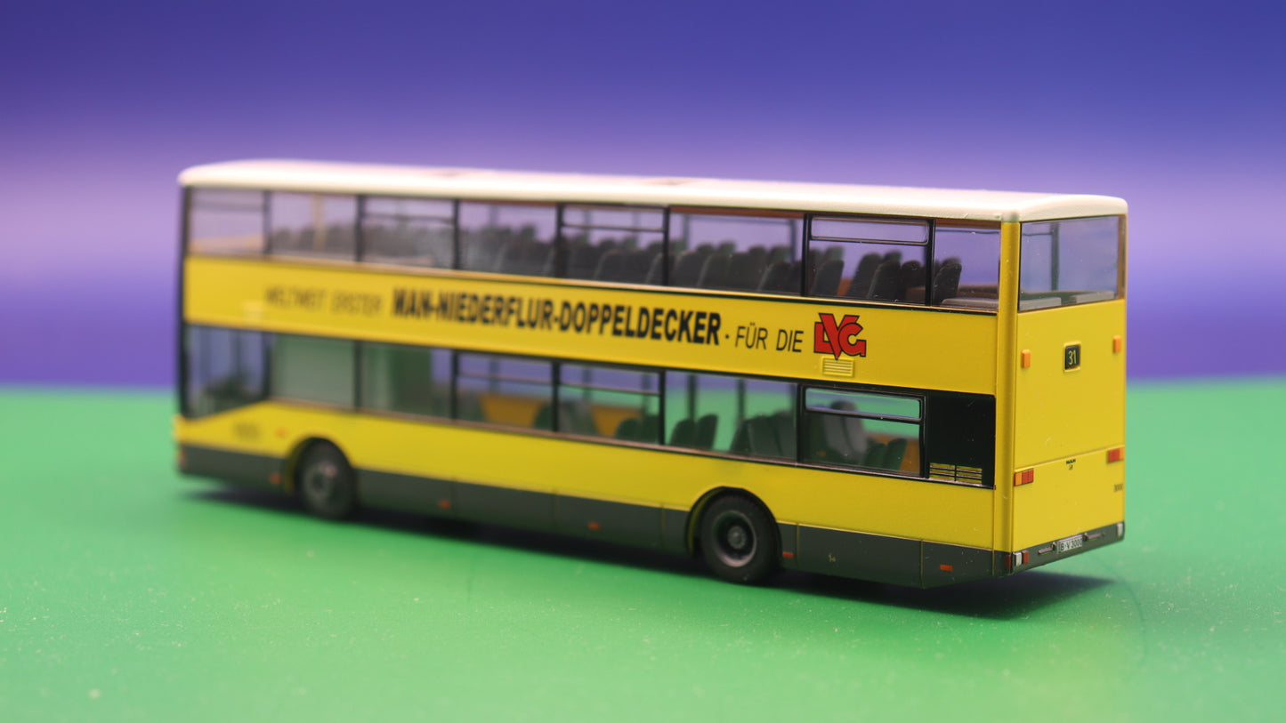 MAN/ABB Henschel DN 95 - BVG Berlin - Weltweit erster MAN-Niederflur (Leihwagen LVG Lübeck 1996) - Modellbus Rietze 67526 (Erscheinungsjahr: 08/2015)