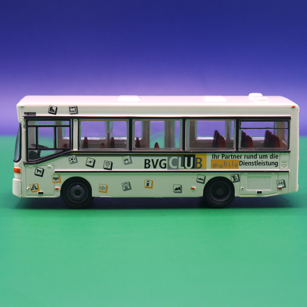 Mercedes Benz O402 - BVG Berlin - BVG Club - Modellbus Brekina
