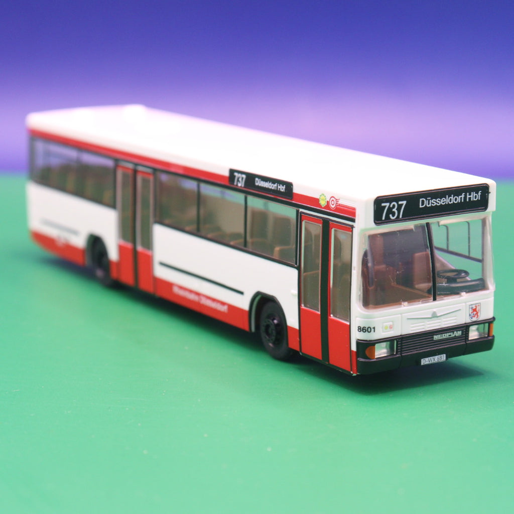 NEOPLAN N 416 - Rheinbahn Düsseldorf - Linie 737 Düsseldorf Hbf - Modellbus Rietze 71701 - Erscheinungsjahr: 2015