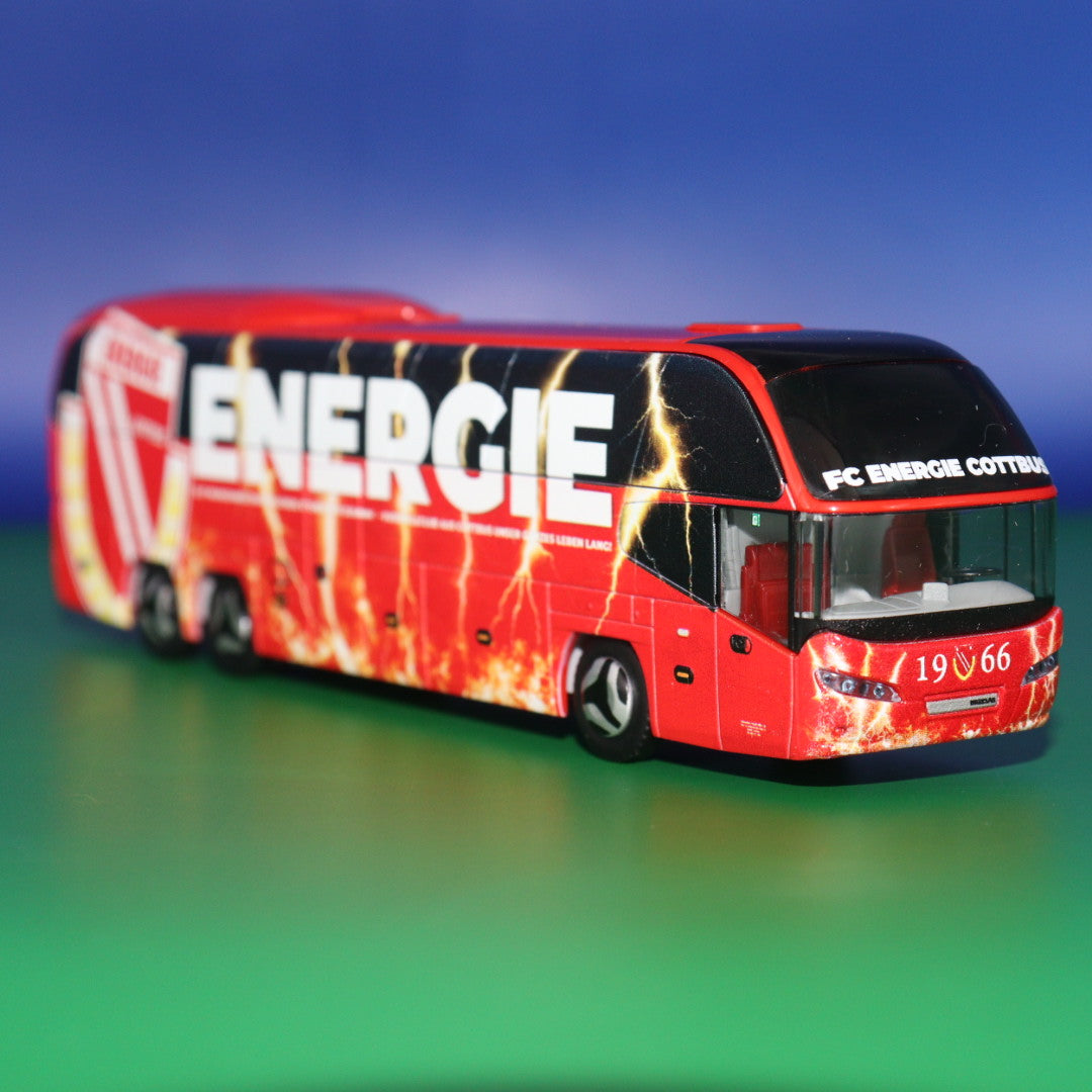 Neoplan Cityliner C - FC Energie Cottbus - Modellbus Rietze 67146