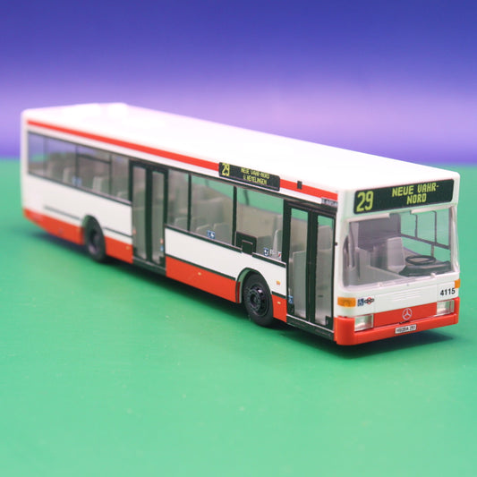 Mercedes Benz O405 N2 - BSAG Bremen - Linie 29 Neue Vahr Nord ü. Hemelingen - Modellbus Rietze 75217