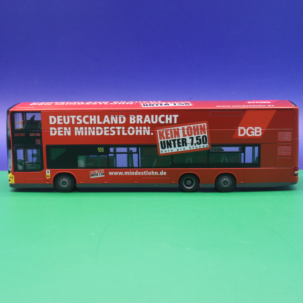 MAN DL 07 - BVG Berlin - DGB Deutschland braucht den Mindestlohn - Kein Lohn unter 7,50 - Linie 100 S+U Bahnhof Alexanderplatz - Modellbus Rietze