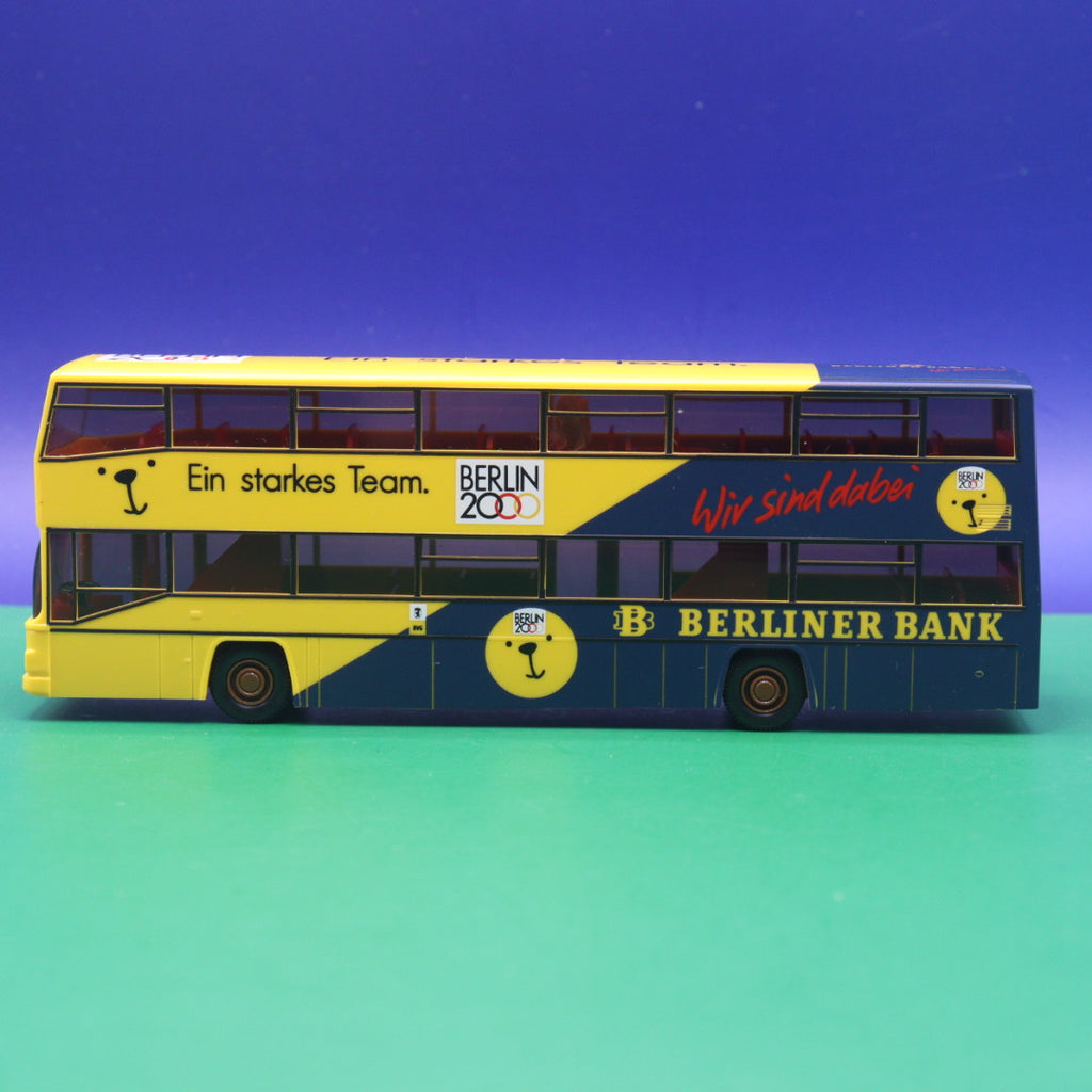 MAN DD - BVG Berlin - Berliner Bank - Berlin 2000 - Linie 100 U+S Bahnhof Zoolg Garten - Modellbus Wiking 62509