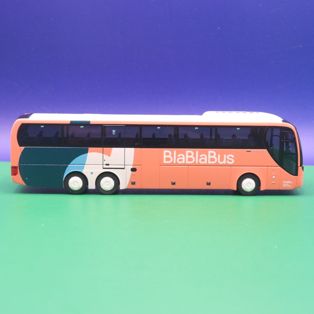 MAN Lions Coach - BlaBlaBus - Gebraucht, Ohne Zurüstteile - Modellbus Rietze 67767