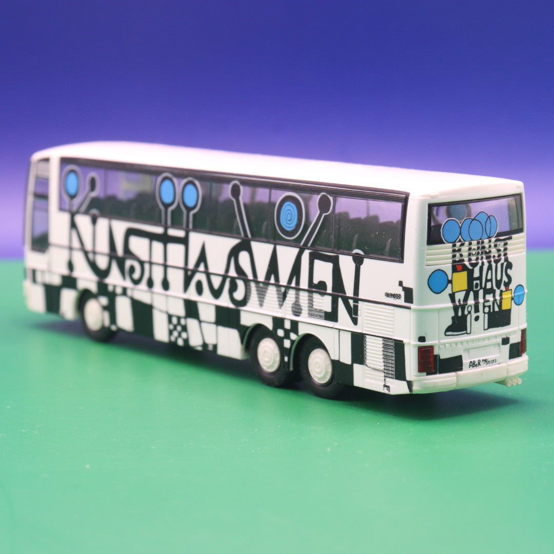 Setra S 215 HDH - Kunsthaus Wien - Gebraucht, Ohne OVP - Modellbus Herpa