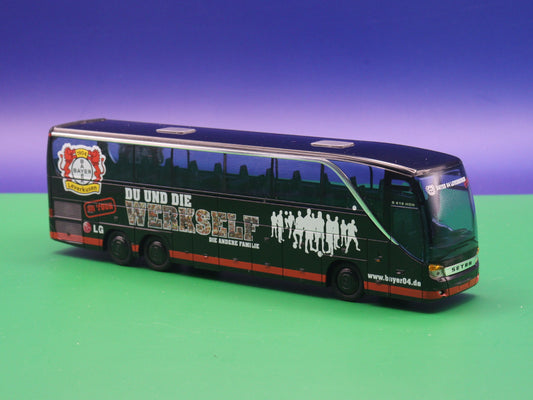 Setra S 416 HDH - Bayer Leverkusen - Du und die Werkself - AWM Modellbus 73353 Reisebus
