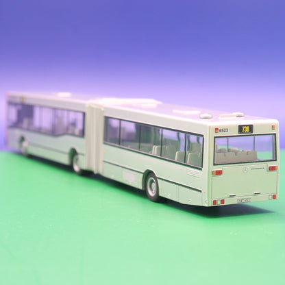 Mercedes Benz O405 GN2 - Rheinbahn Düsseldorf - Linie 738 Mettmann Jubiläumsplatz - Modellbus Rietze 76419 - Auslieferung: 09/2019