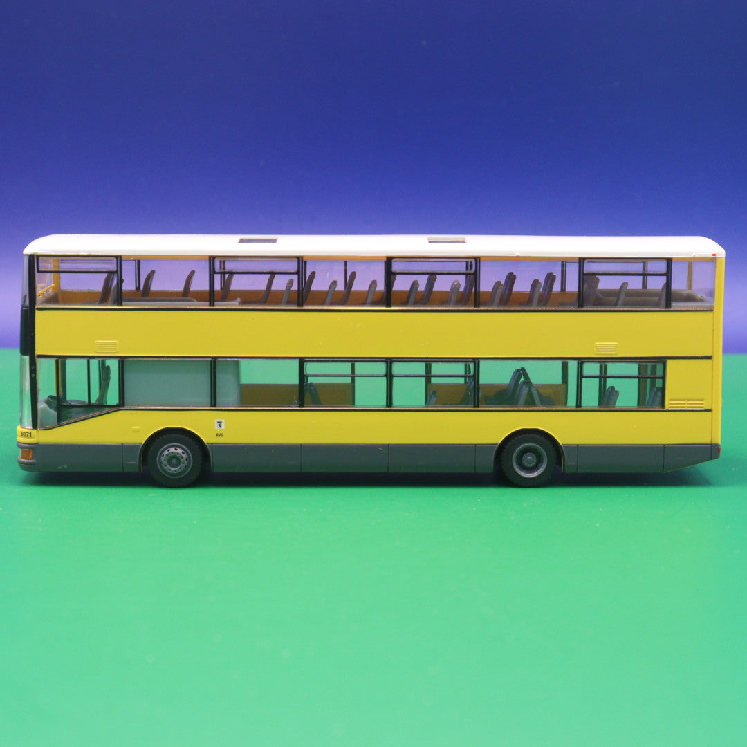 MAN DN 95 - BVG Berlin - Linie 100 Bus Endet hier - Modellbus Rietze 67500